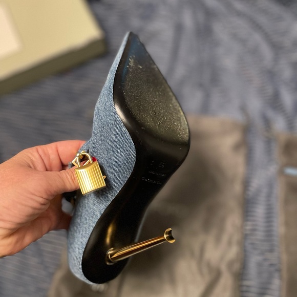 Tom Ford Lock and Key Heels - Washed Blue - Lightly used - Picture 8 of 8